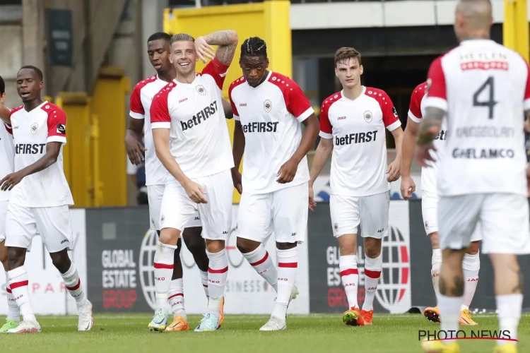 Alderweireld opent zijn rekening voor Antwerp tegen Cercle Brugge: "Het werd tijd"