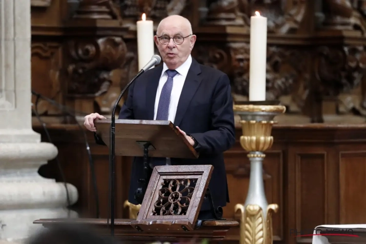 Ook ex-Ajax-voorzitter kwam afscheid nemen van Michel Verschueren: "Hij was zijn tijd ver vooruit"