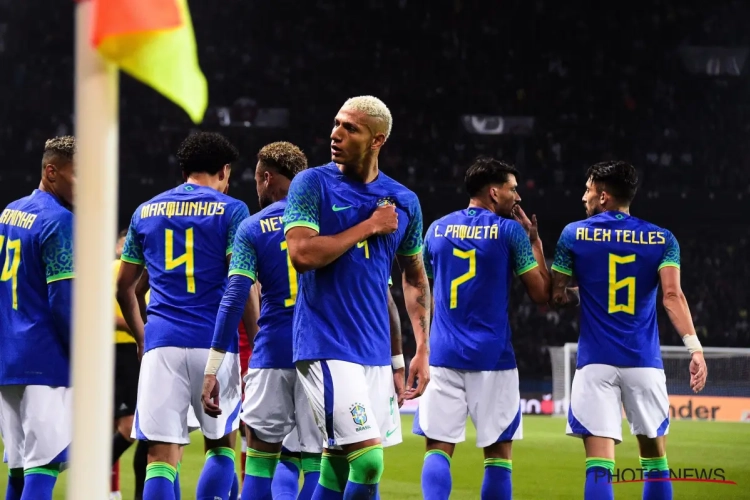 Goddelijke Kanaries wervelen, maar banaan-incident overschaduwt fantastische prestatie