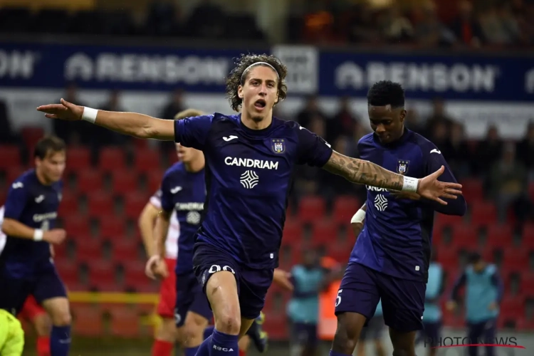 Een vervroegde terugkeer of niet? Wolverhampton is dan wel de club van Fabio Silva, maar Anderlecht heeft alle touwtjes in handen