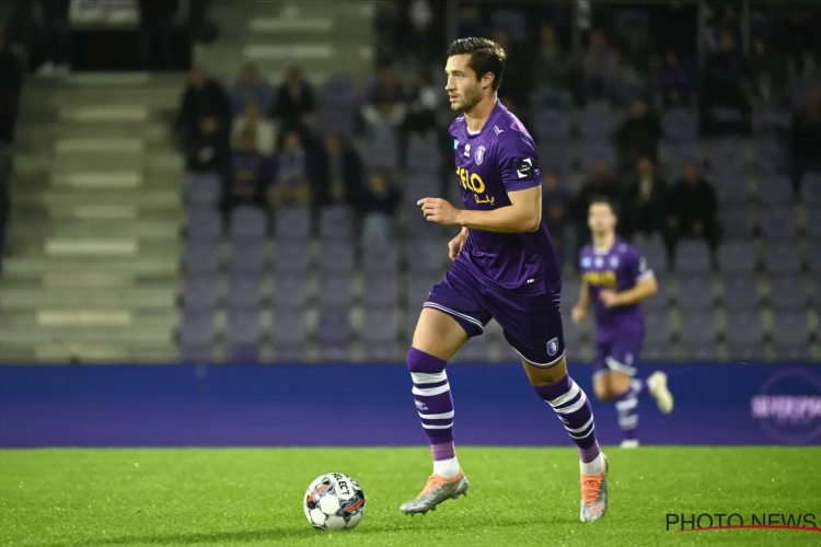 Beerschot ontsnapt in slotminuut aan puntenverlies maar nadert wel degelijk tot op een punt van de leiders