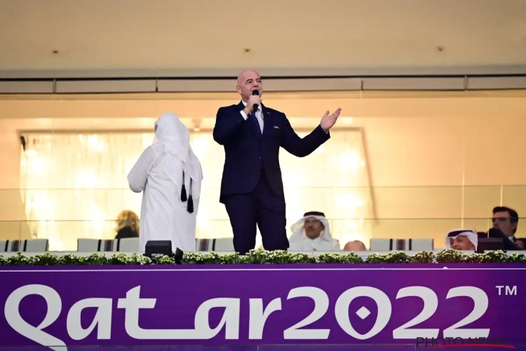 FIFA fel onder vuur, Infantino naast minister met 1LOVE-band en verliest steun: "Onaanvaardbaar wat we meemaken"