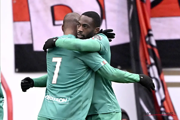 Virton profiteert van rode kaart bij Dender en geeft zo de rode lantaarn door