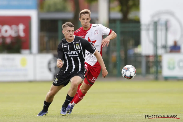 OFFICIEEL: Charleroi laat 19-jarige aanvaller naar FC Utrecht vertrekken