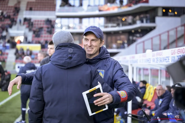 Seizoensrevelatie mét goed voetbal en voetjes op de grond: "Blijven op schema voor behoud"