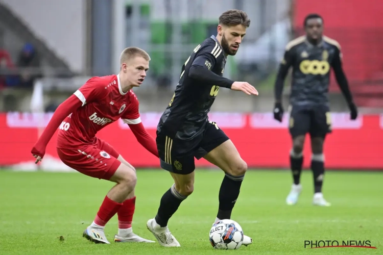 Zinckernagel is hard voor zijn ploeg: "Vandaag speelden we tegen mannen. En wij? Wij speelden als kinderen"