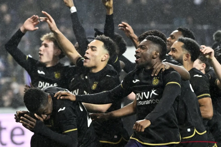 Topper weg bij RSC Anderlecht? "Hij moet absoluut verkocht worden tijdens volgende mercato"