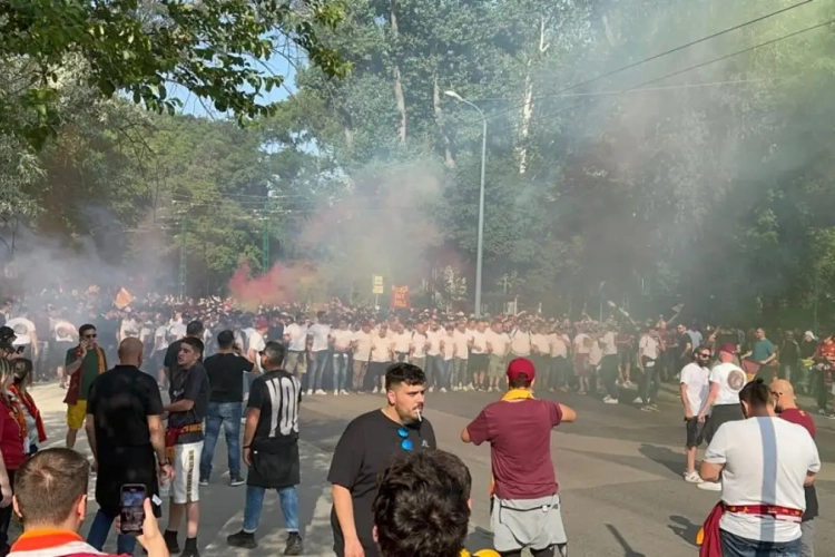 Indrukwekkend! Dit doen AS Roma-fans voor de match... Kippenvel