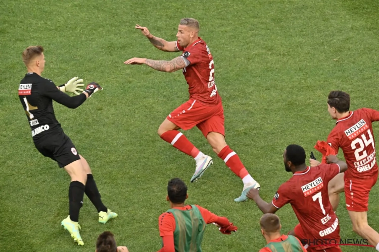 Antwerpse held Alderweireld deelt alle lof: "Ze zeiden me: niet doen" en "Dan heeft Vermeeren niet goed gekeken"