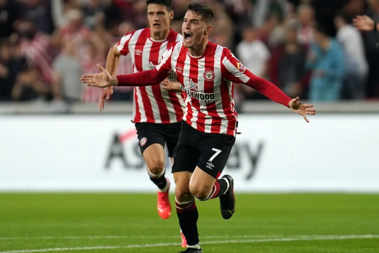 Dit is de aanvaller waar Fredberg mee ging praten en die onderweg is om de derde inkomende transfer van Anderlecht te worden