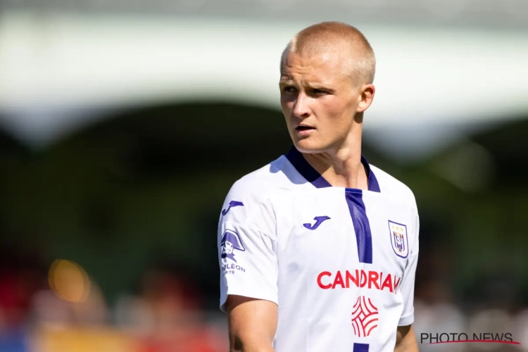 Luis Vazquez: concurrentie of hulp voor Dolberg?