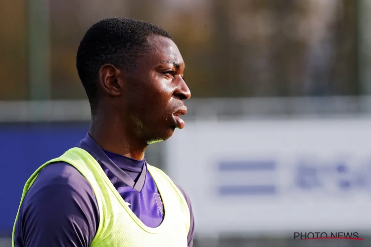 Vader van Marco Kana haalt hard uit naar Anderlecht: "Ze moesten hun gezicht redden"