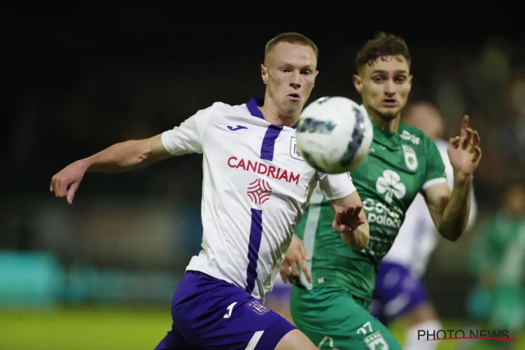 De man van vier miljoen in het Lotto Park: winters vertrek nog aan de orde?