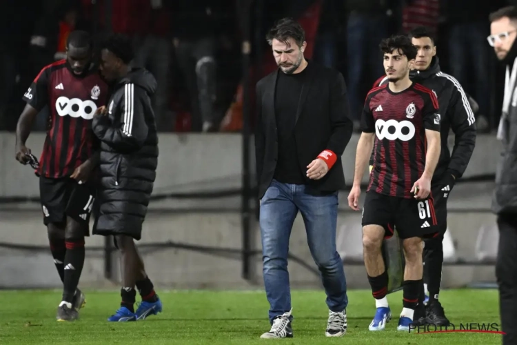 Duidelijke boodschap aan het adres van Carl Hoefkens: "Geef hem weer vertrouwen"