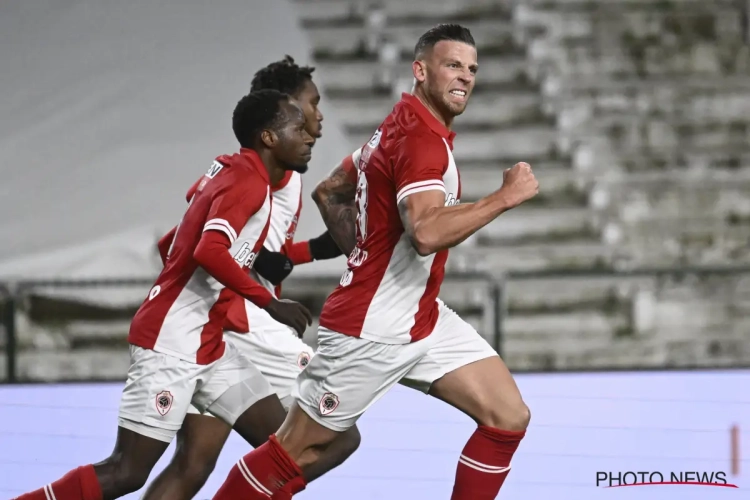 Alderweireld openhartig over leeftijd en... volgend seizoen: "Ik maak me oprecht zorgen"