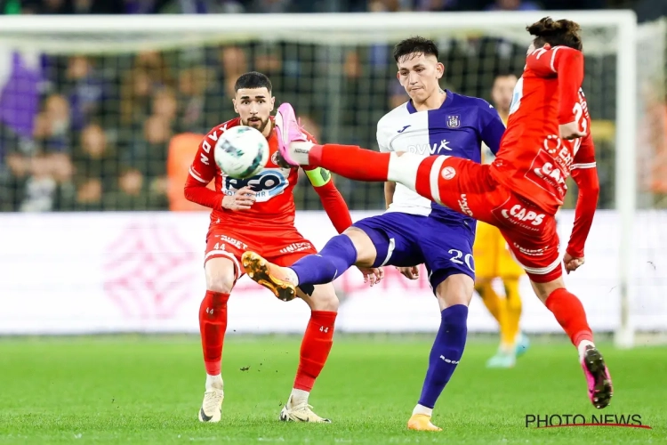 Riemer gaf fans wat ze wilden en... wordt er nu op afgerekend: "Waren jullie daar niet om aan het vragen?"