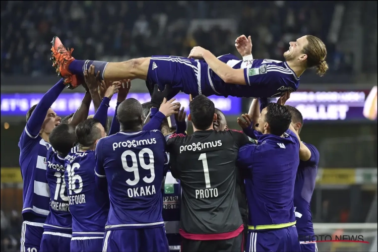 Voormalige speler van Anderlecht heeft nog heel grote plannen: "Als hoofdtrainer terugkeren zou een droom zijn"