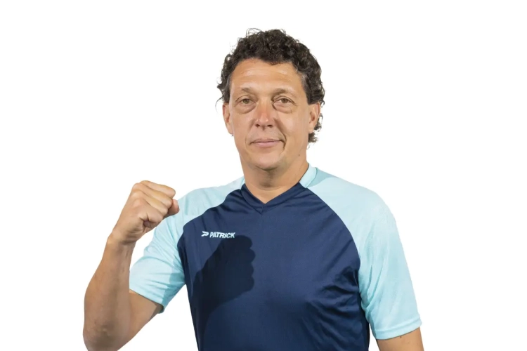 Opvallende strafschopfase in 1B zorgt voor discussie: "Refs waren niet op niveau"