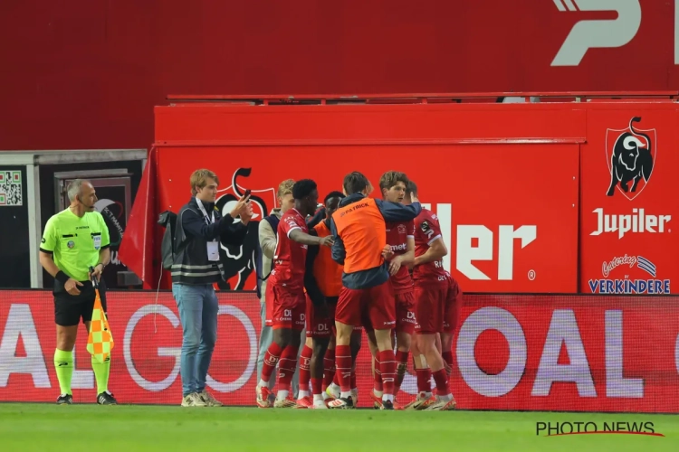 https://www.voetbalkrant.com/media/cache/full/images/2025/04/18/full/zwarwdm2.webp