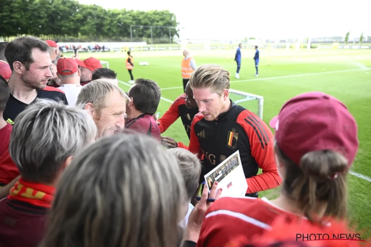 Fans verrast: deze special guests duiken op bij training Rode Duivels
