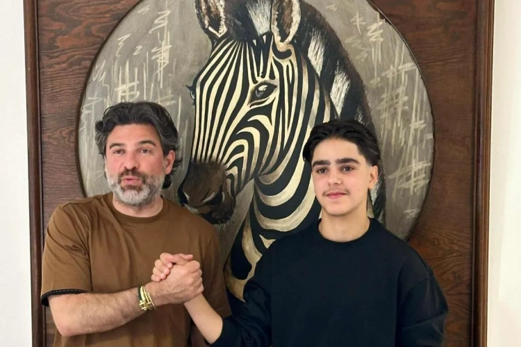 Een clubrecord, en het gaat zelfs verder dan dat: Sporting Charleroi deelt profcontract uit aan... 15-jarige