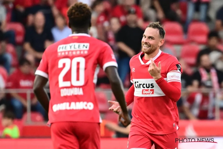 Vincent Janssen hamert op DNA-belang, ontkent mentale druk niet en pakt uit met kwinkslag richting sterkhouder Antwerp