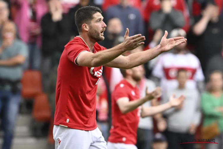 'Standard moét komende zondag in eigen huis én tegen Genk een héél zwarte pagina in de clubgeschiedenis omslaan'