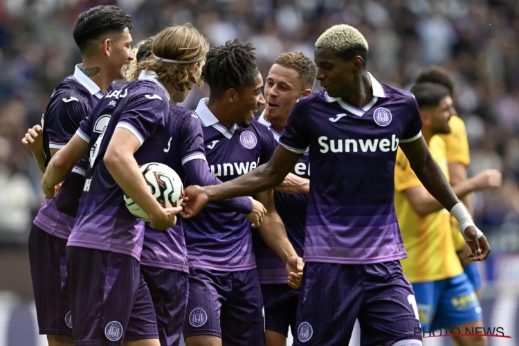 Haalbare doelen? Anderlecht-speler droomt luidop van de Premier League en het WK