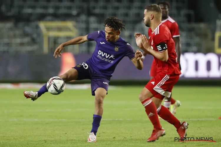 Noah Sadiki proche de faire pencher la balance ? Un ancien d'Anderlecht ouvre la porte au Congo