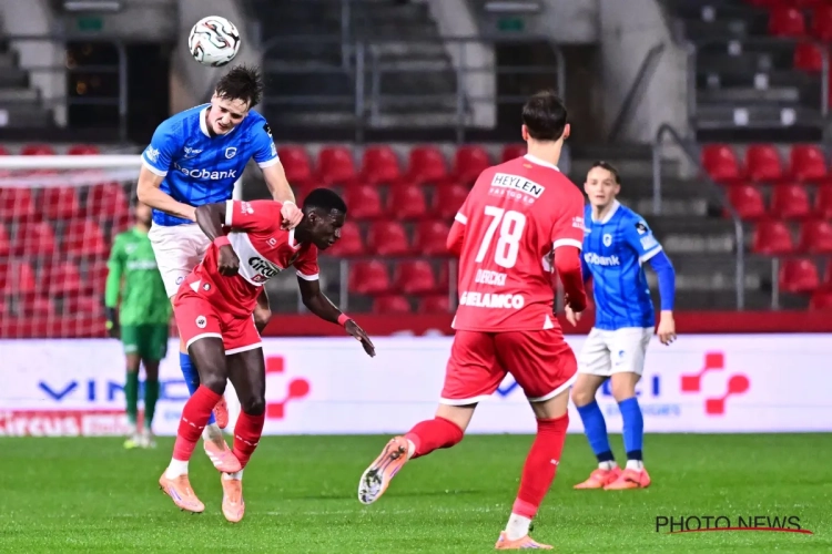 LIVE: Hayen kiest voor 17-jarige jeugdinternational tussen de palen op de Bosuil