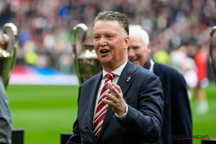 🎥 "Samen kunnen we een verschil maken": Louis van Gaal emotioneert en zorgt voor gigantisch record