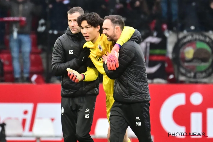 Antwerp komt met update over doelman Nozawa na zware botsing: dit is er aan de hand