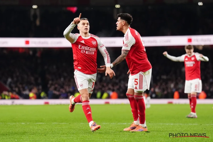 Invaller Leandro Trossard ziet hoe Arsenal wint en Man City onder druk zet