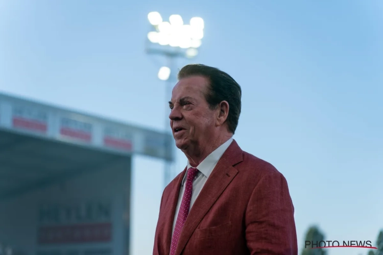 Antwerp-supporters zijn het kotsbeu en kanten zich tegen Paul Gheysens