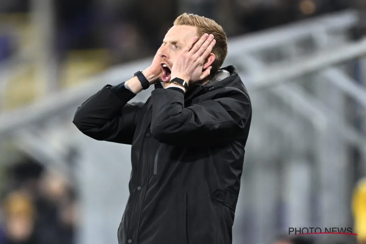 Anderlecht-coach Edward Still verbaast na verlies tegen Antwerp: "We hebben vanavond vertrouwen opgedaan"