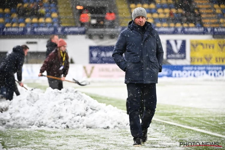 Coach Zulte Waregem kan niet lachen met arbitrage: "Een moment doet de wedstrijd kantelen"