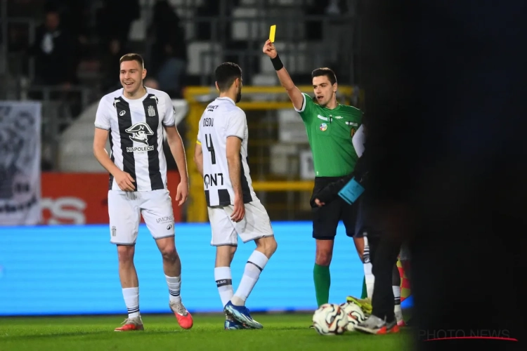 Werd er te lang gespeeld in Charleroi-Club Brugge? Dit is het antwoord