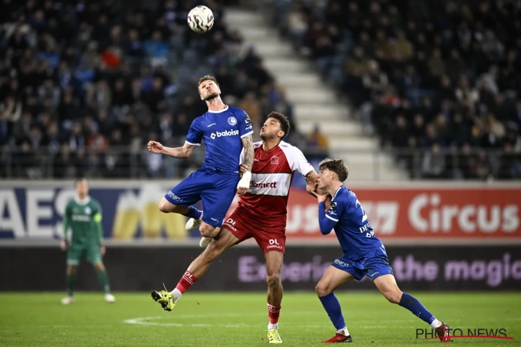 KAA Gent opgeschrikt door vandalisme voor duel tegen Zulte Waregem