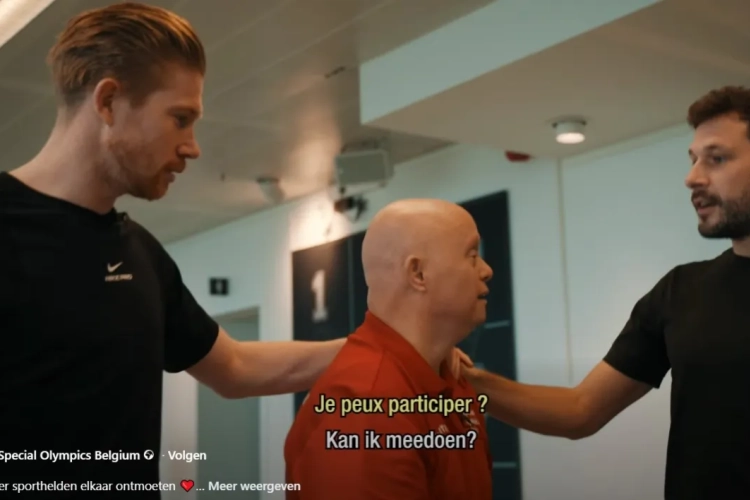 🎥 Schitterend! Kevin De Bruyne laat de droom van Special Olympics-atleet uitkomenf