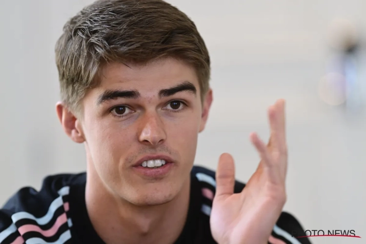 Charles De Ketelaere waarschuwt jonge Belgen: "Het gebeurde bij mij, Vermeeren en nu ook bij De Cat"