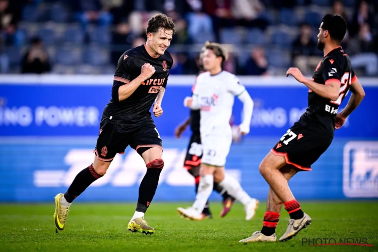 Standard-spits Dennis Ayensa legt opvallend penaltymoment uit en droomt intussen van WK tegen België