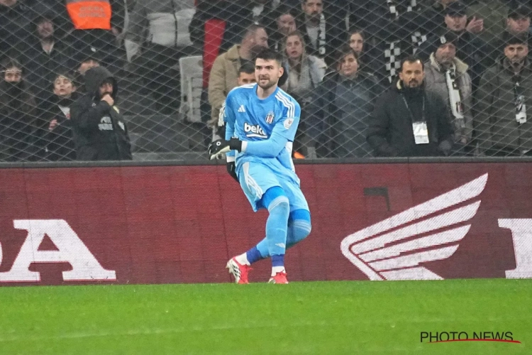 'Hij was enkele seizoenen geleden te duur voor Club Brugge, maar deze Turkse doelman is nu d&eacute; prioriteit'