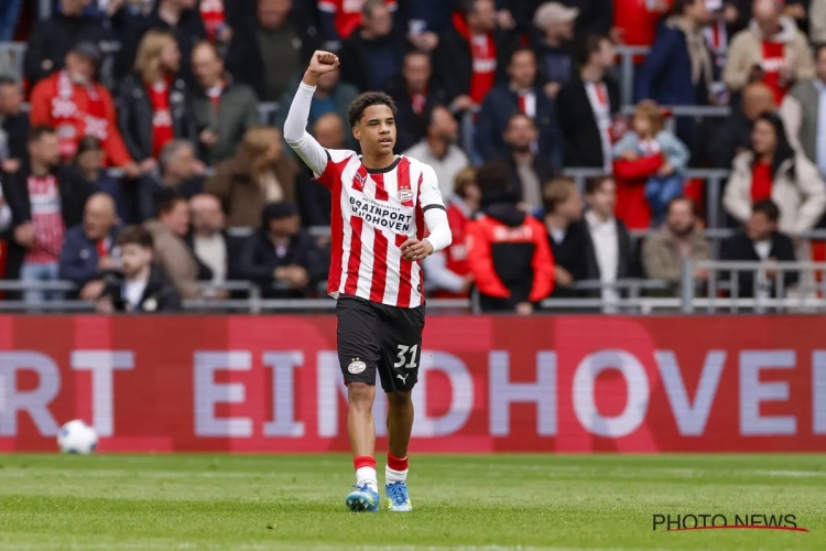 🎥 Belgisch fenomeen van PSV opent zijn rekening met een kanonskogel