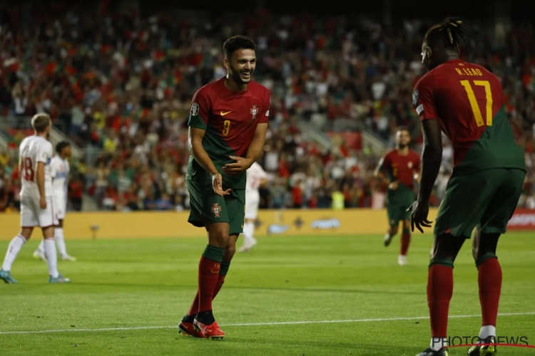 🎥WK LIVE 06/06: Portugese ster gaat over de schreef en deelt tik uit