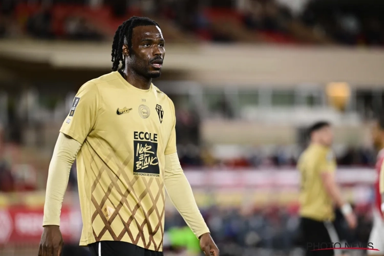DONE DEAL: Ambitieuze promovendus kaapt speler weg voor neus Mechelen