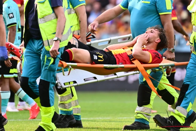 KV Mechelen leeft heel hard mee met afgevoerde debutant: "Het is een nachtmerrie voor hem"