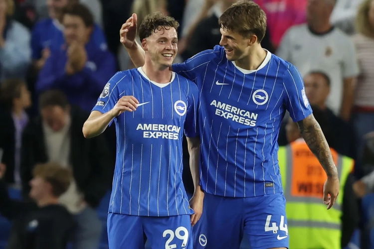 De Cuyper maakt indruk in Engeland en krijgt opvallende rol bij Brighton