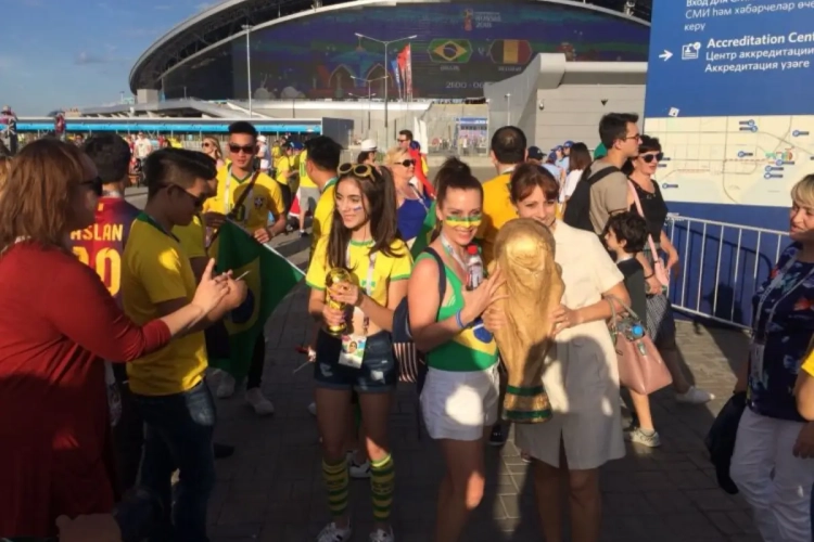 ? Volg de fanwalk van de fans hier LIVE