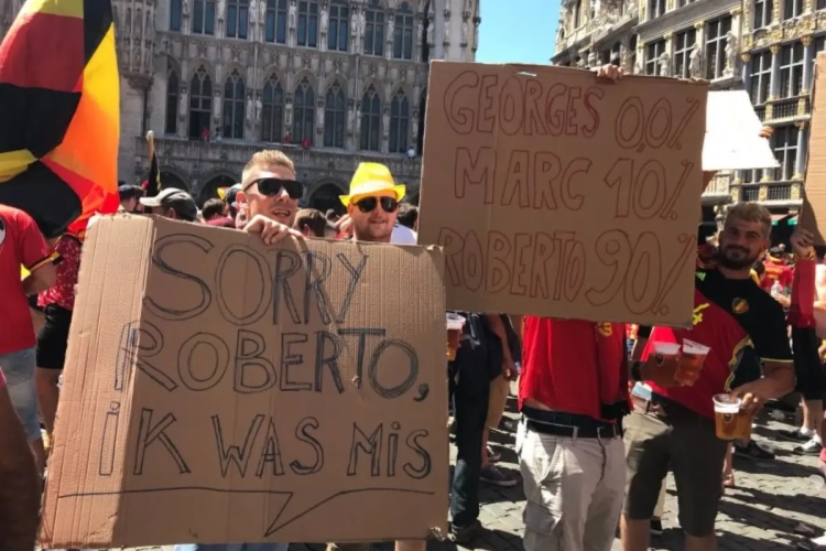 ? Rode Duivels staan op de Grote Markt, wat een sfeer! (en wat een politiemacht!)