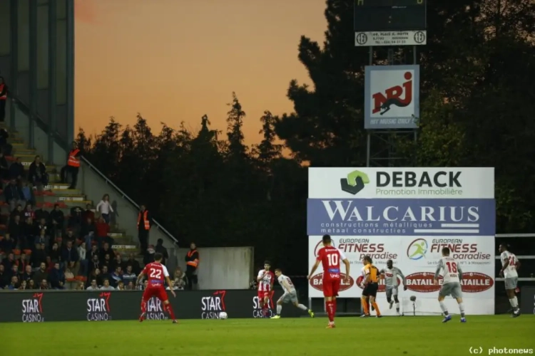 Moekroen komt met statement over de geblokkeerde rekening en de interim-beheerders
